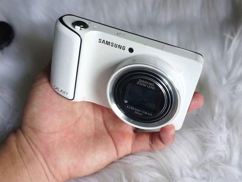 Máy ảnh Samsung - Hàn Quốc