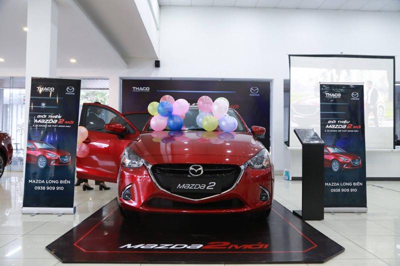 Showroom Mazda Long Biên