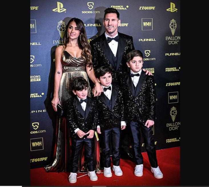 Messi đến tham dự lễ trao giải cùng với gia đình. (Ảnh: báo Thanh niên)