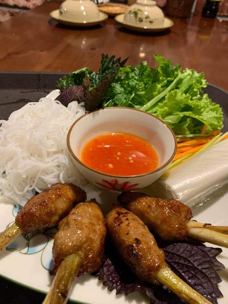 Mẹt Vietnamese Restaurant & Vegetarian Food