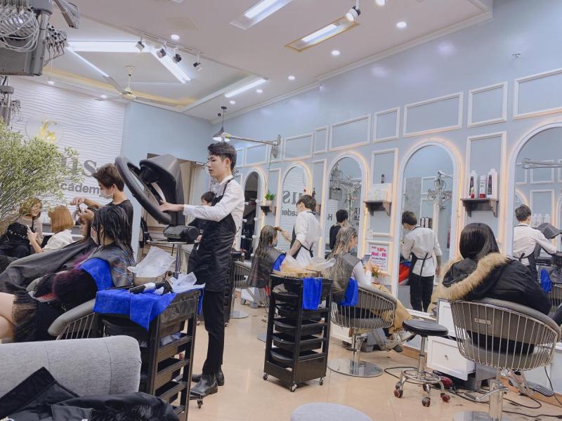Minh Công Hair Salon