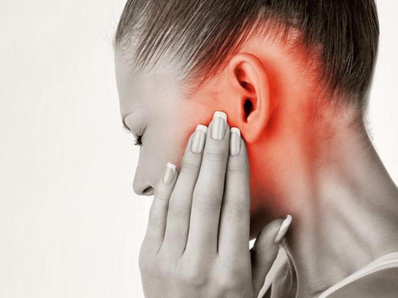 Nếu đau tai liên tục sau khi dùng sản phẩm hãy gọi ngay đến các cơ sở y tế gần nhất