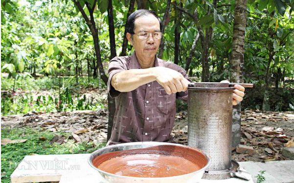 Chú Mười Cương – Nghệ nhân làm cacao nổi tiếng đất Cần Thành