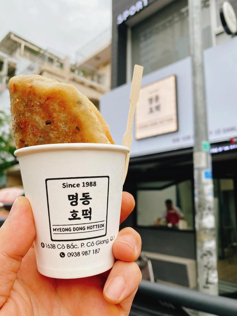Bánh rán Hàn Quốc - Myeong Dong Hotteok
