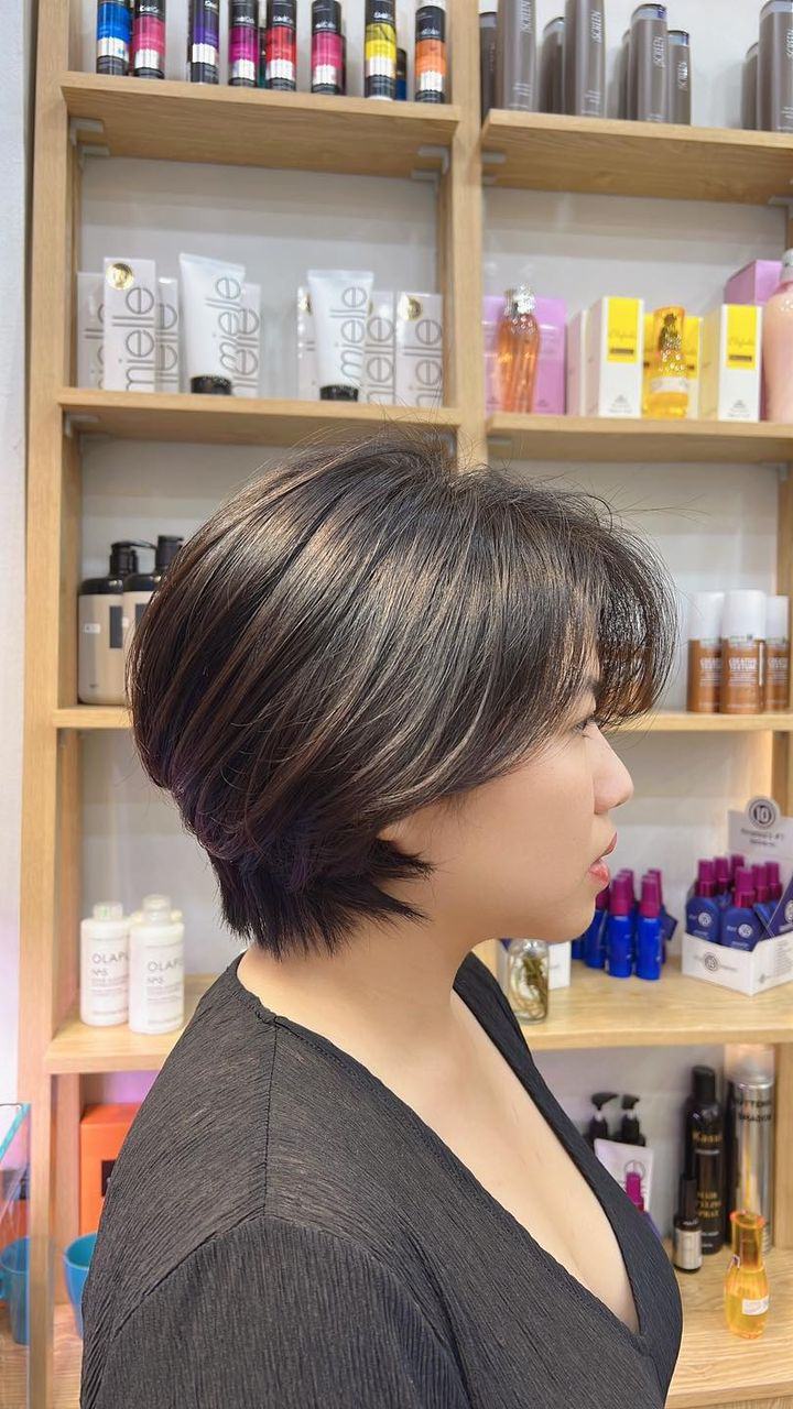 Nam Hoàng Ben Hair Studio nơi có thể thay đổi phong cách của khách hàng theo chính tính cách của bạn một cách chuẩn xác nhất và phù hợp nhất
