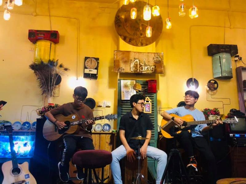 Nắng Acoustic Coffee