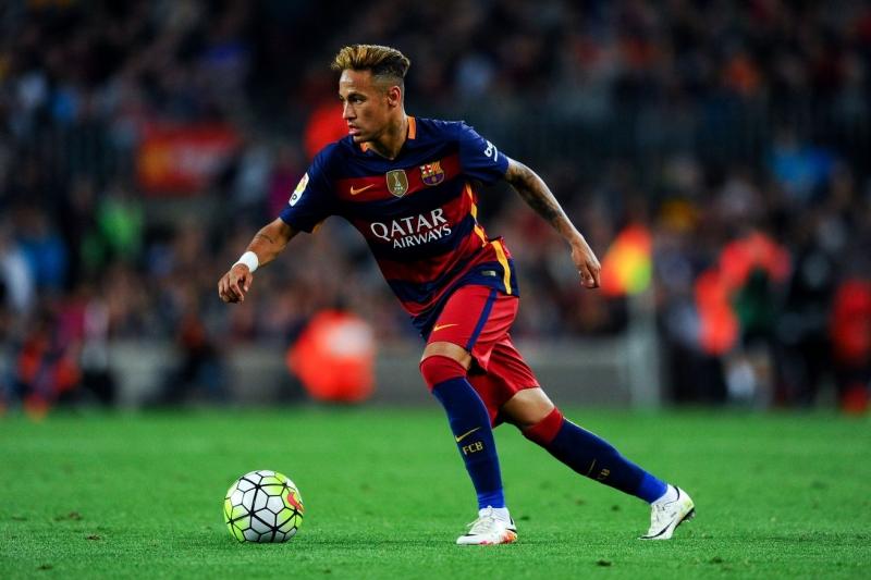 Neymar/Barcelona (270.000 bảng/tuần)