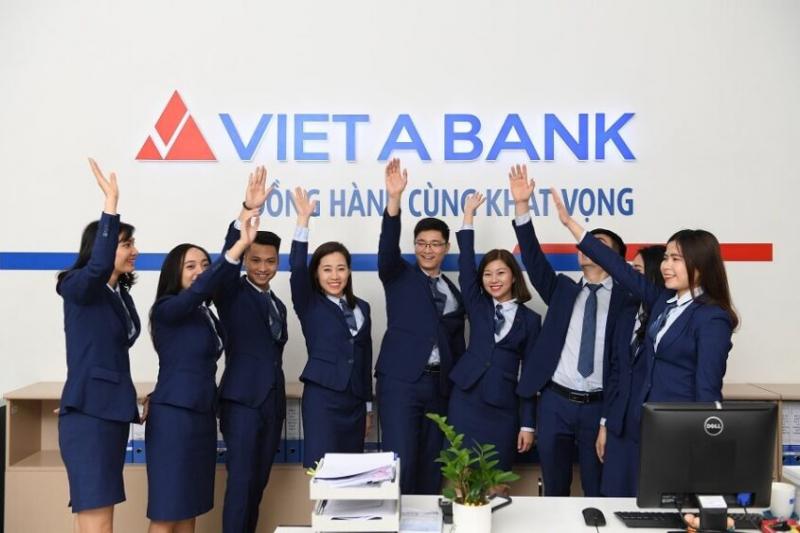 Ngân hàng Việt Á