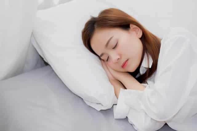 Ngủ đủ giấc giúp giảm cân