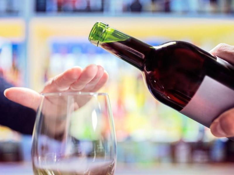 Người Pháp uống hơn 11 triệu ly rượu mỗi năm