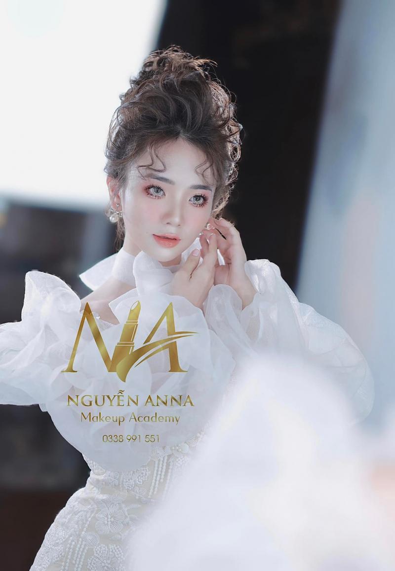 Nguyễn Anna Make Up Academy