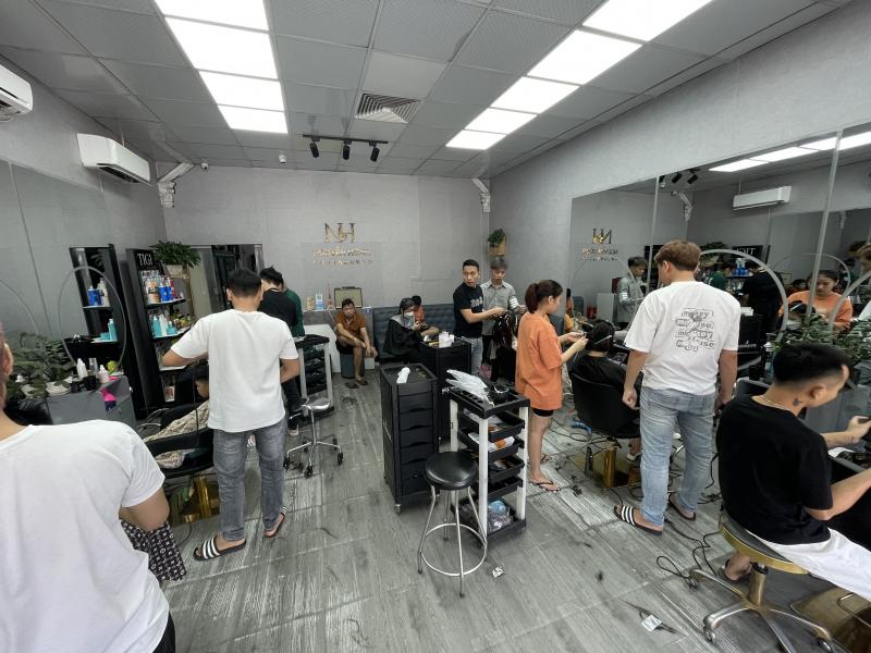Nguyễn Hùng Hair Salon