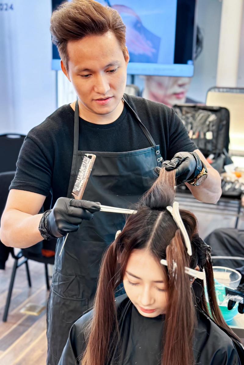 Nguyễn Hưng Hair Salon