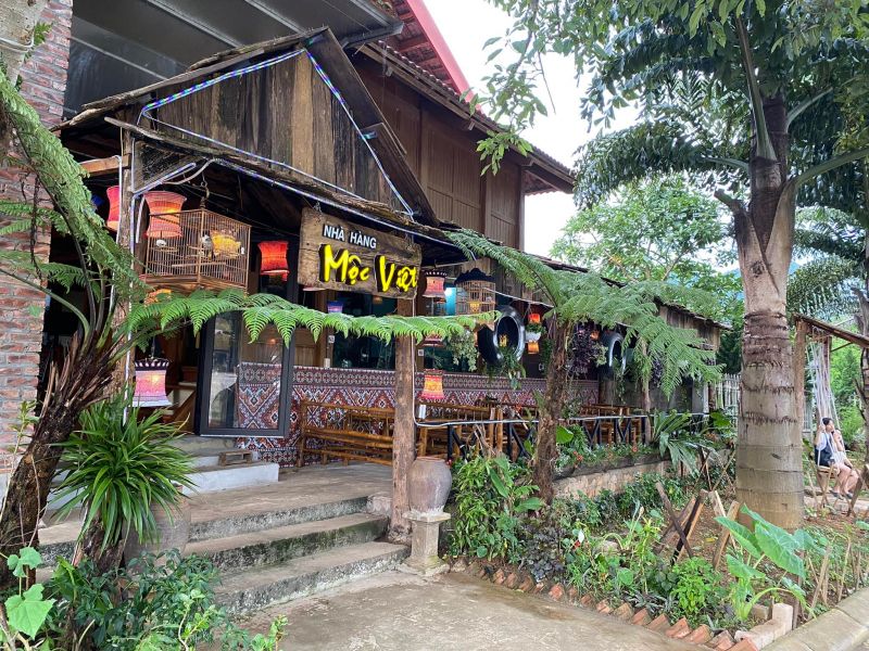Nhà hàng Mộc Việt