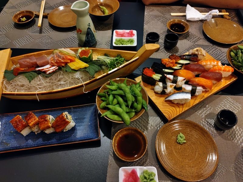 Nhà hàng Sushi To