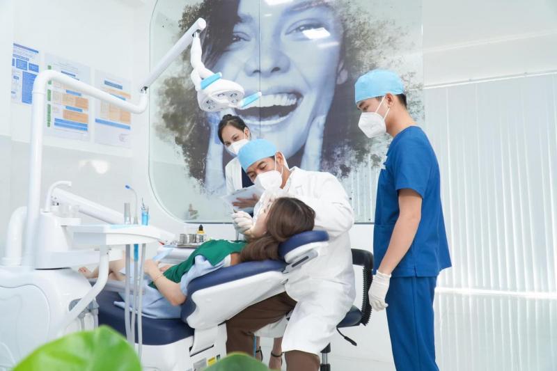 Nha khoa H-dental