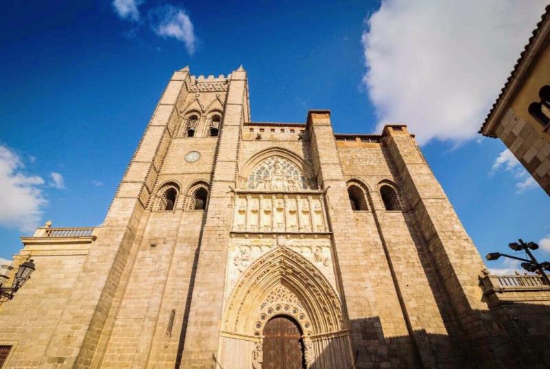 Nhà thờ chính toà Ávila