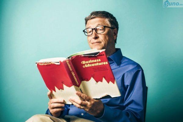 Bill Gates đọc về những cuốn sách giúp ông thành công trong cuộc sống