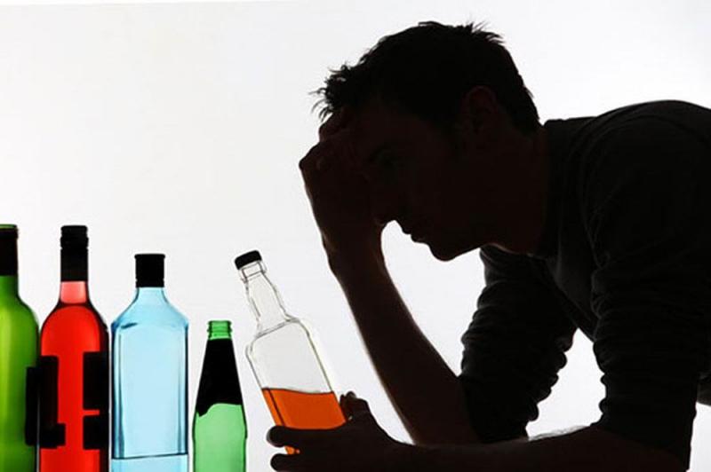 Người nghiện rượu bia có nguy cơ mắc cao bệnh lao
