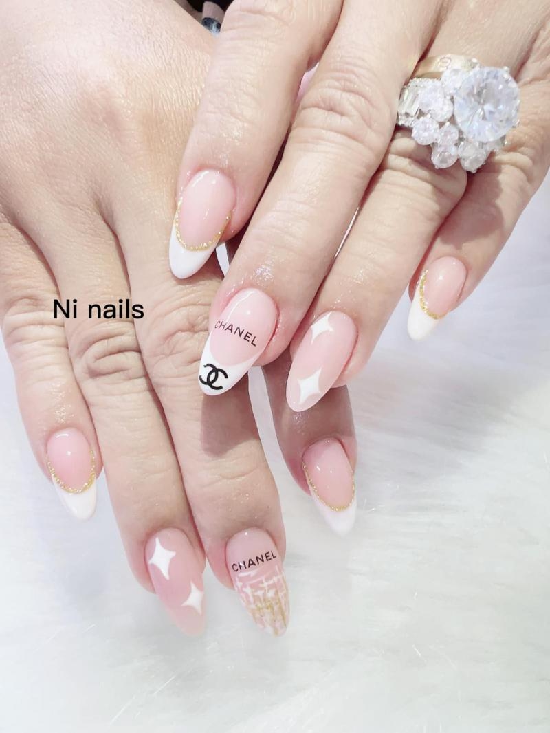 Ni Nails