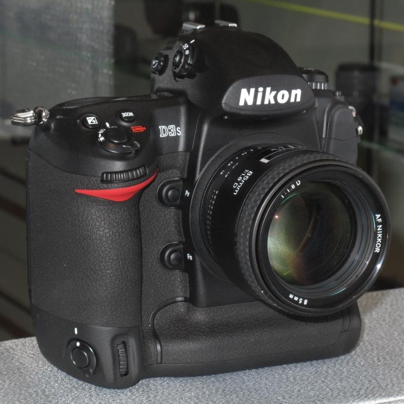 Nikon 3Dx - máy ảnh tốt nhất năm