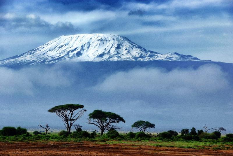 Núi Kilimanjaro ở Tanzania