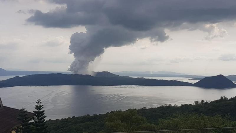 Núi lửa Taal, Philippines