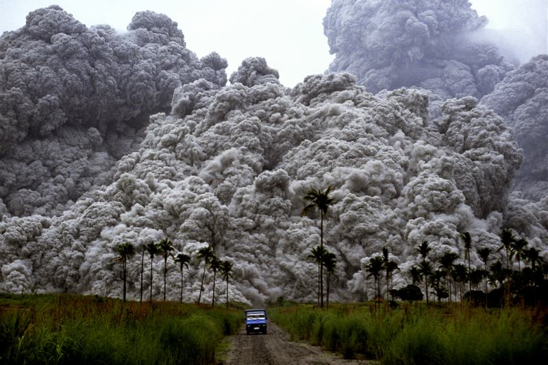 Núi lửa Pinatubo phun trào