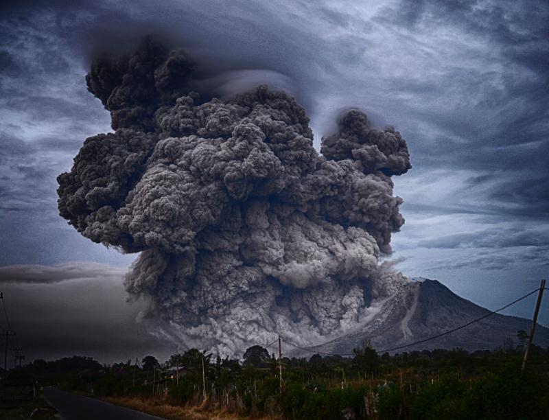 Núi lửa Sinabung phun trào