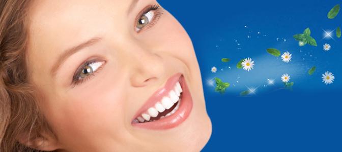 Sử dụng nước súc miệng Kin hàng ngày giúp ngăn ngừa và phòng chống một số bệnh răng miệng thường gặp