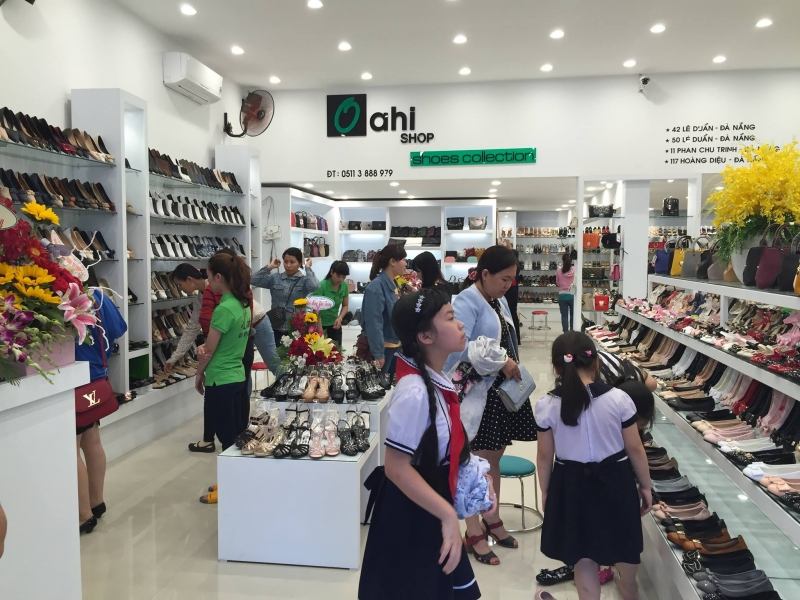 Oahi shoes shop