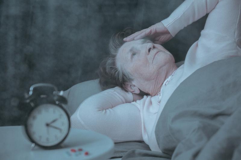 Phòng bệnh Alzheimer bằng cách nâng cao chất lượng giấc ngủ