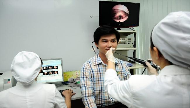 Phòng khám kỹ thuật cao Phoenix với trang thiết bị hiện đại thế hệ mới, được thực hiện bởi tay nghề cao của đội ngũ y bác sĩ đưa đến kết quả điều trị tối ưu nhất cho bệnh nhân.