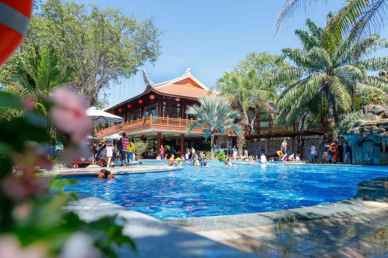 Phương Nam Resort