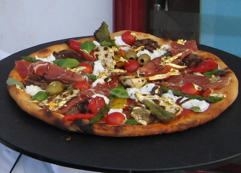 Pizza Hoàng gia - Domenico Crolla