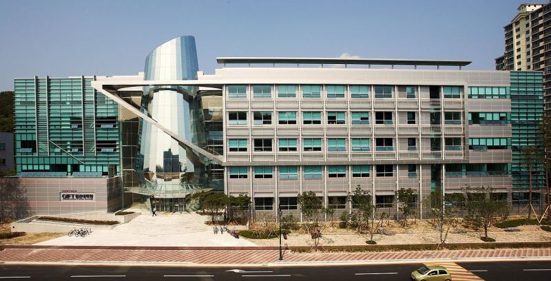 Pohang University of Science and Technology (POSTECH)