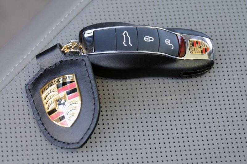 Chìa khóa của xe Porsche
