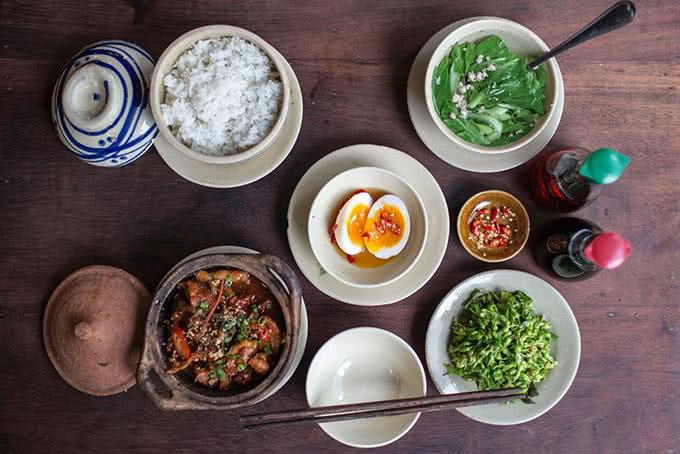 Quán Bụi - Enriching Vietnamese Food Culture