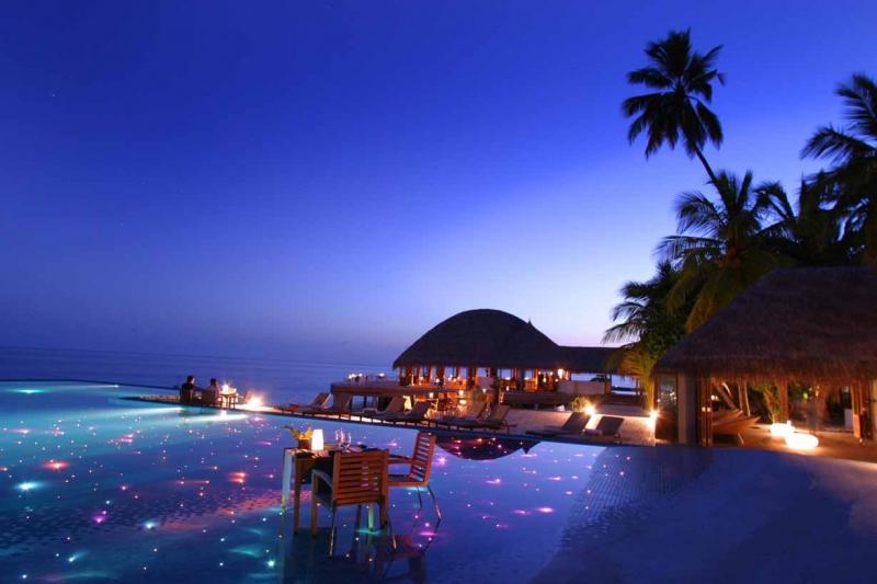 Quần đảo Maldives về đêm