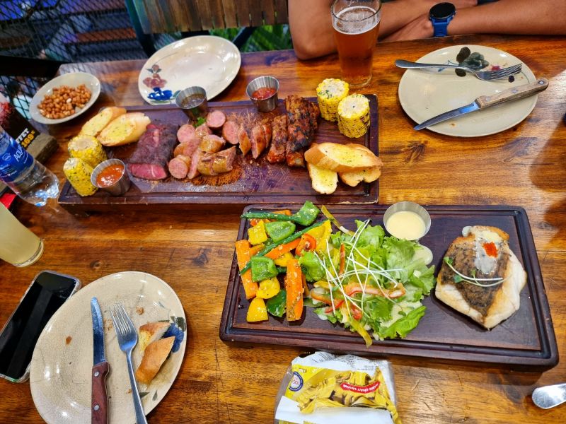 Quán Lão Trư - Street Food BBQ & Beer