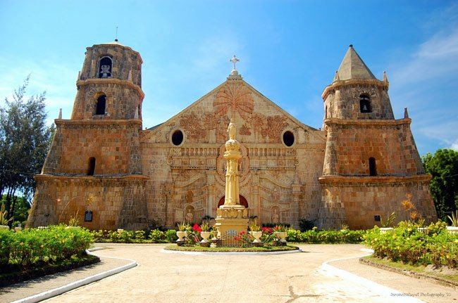 Quần thể các nhà thờ kiểu Baroque (Philippines)