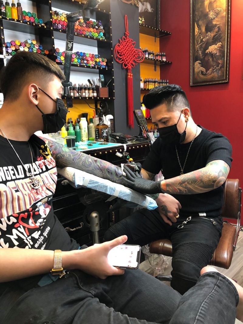 Quốc Hoàn Tattoo Studio