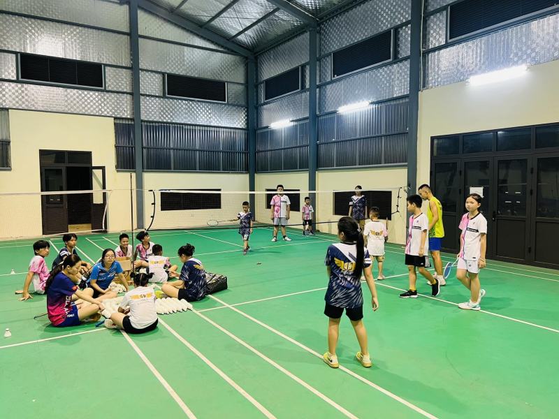Quốc Học Badminton
