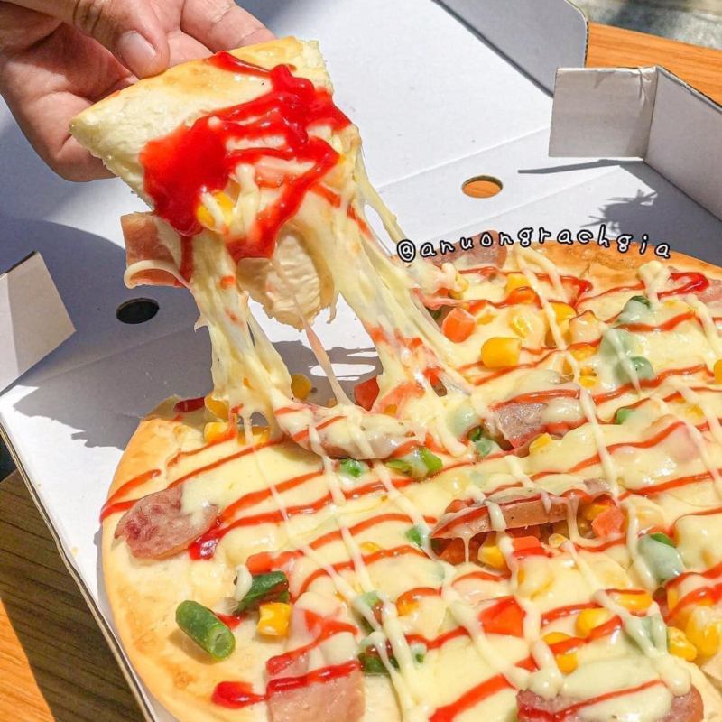 Quỳnh Pizza and Bakery