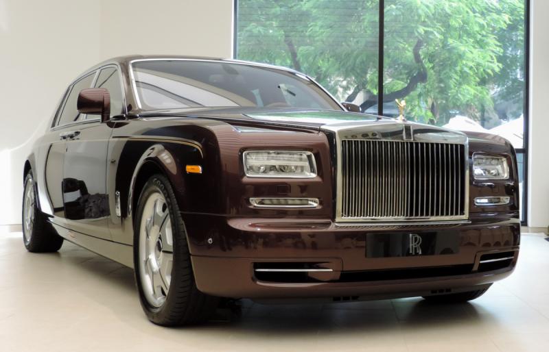 Rolls-Royce Phantom Oriental Sun: 39 tỷ đồng