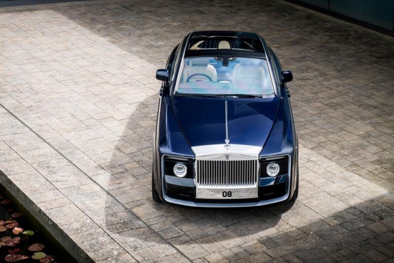 Rolls-Royce Sweptail với thiết kế thân xe liền mạch và ôm gọn sát với bộ vành 21 inch