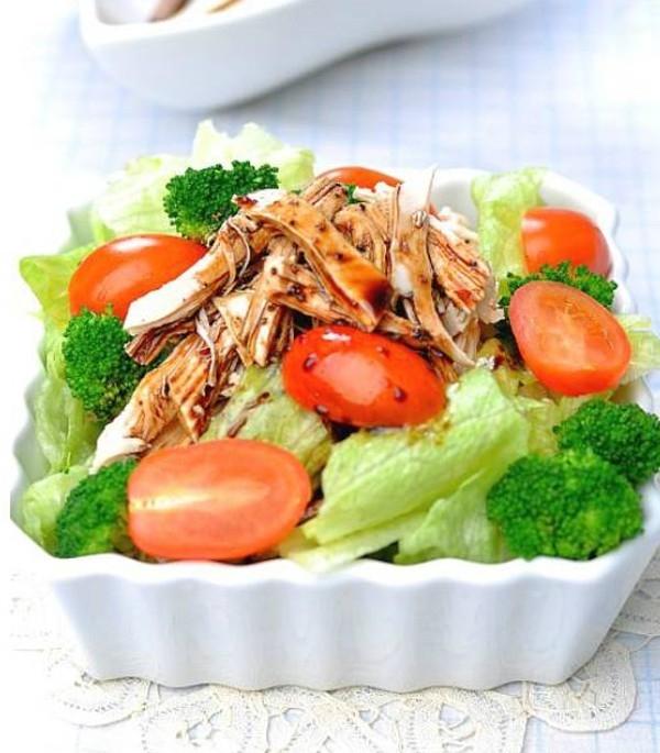 Salad thịt gà thơm ngon
