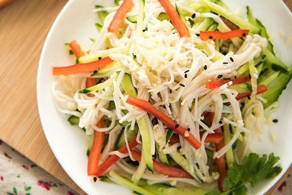 Salad nấm kim châm