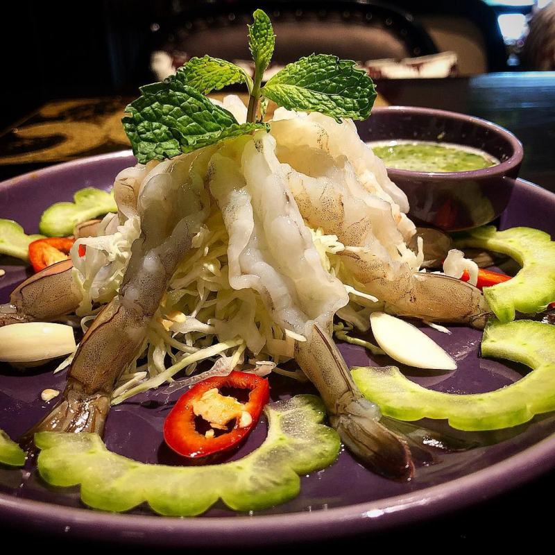 Salad tôm sống Goong Chae Nam Pla