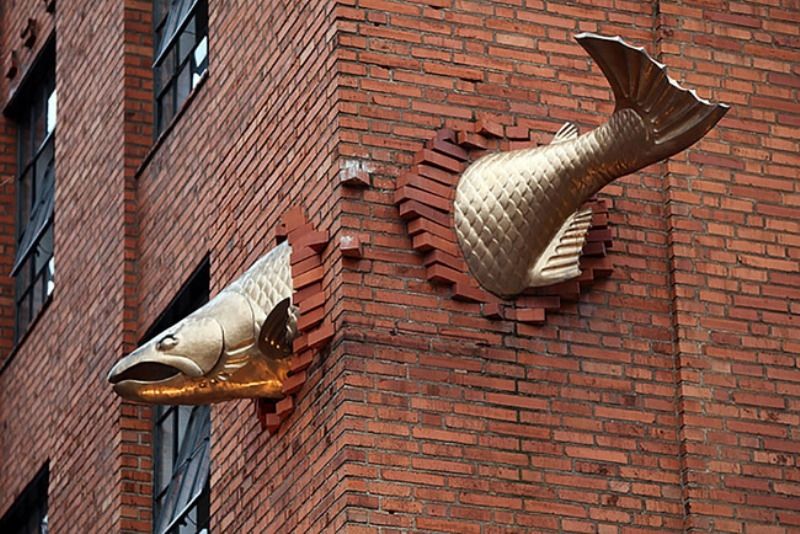 Tượng Salmon Sculpture
